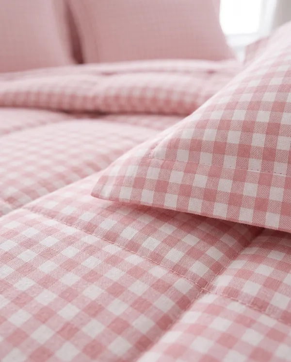 Pink_Picnic_Gingham_Comforter_Set