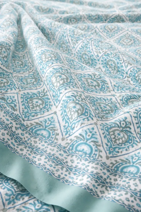 Aqua_Blue_Ikat_Pure_Cotton_Bedsheet_Set