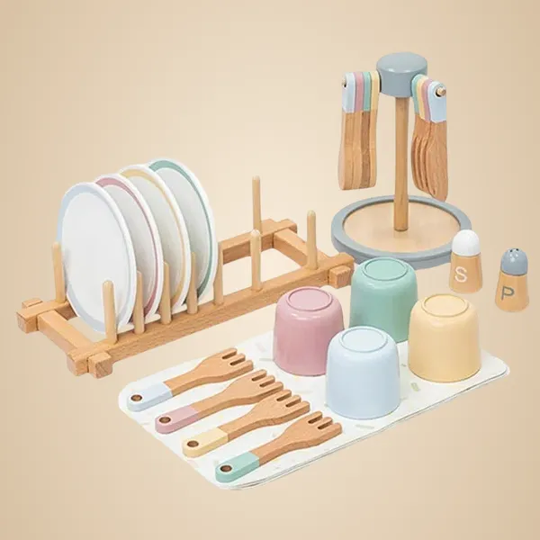 Wooden_Tableware_Set_for_Kids