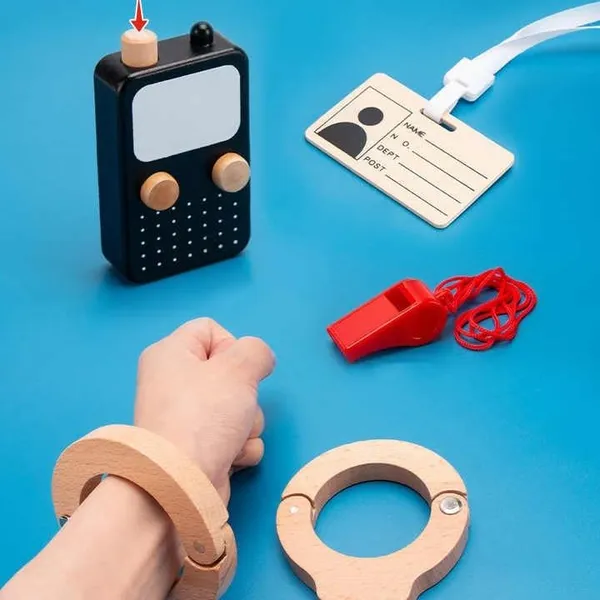 Wooden_Traffic_Police_Set_for_Kids