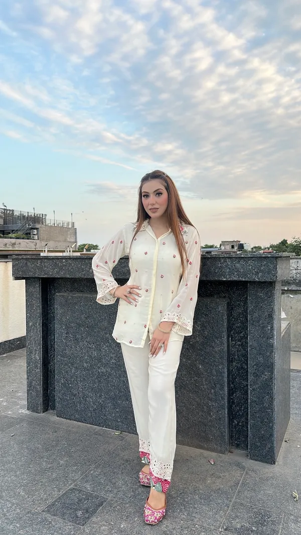 White_Chinon_Co-Ord_Set_For_Women