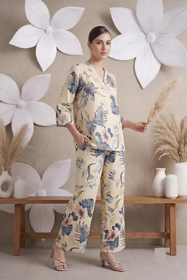 Cream_Blue_Cotton_Printed_3/4_Sleeves_Casual_corset_For_Women