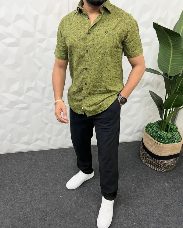 Green_Cotton_Printed_Short_Sleeves_Casual_Shirt_For_Men
