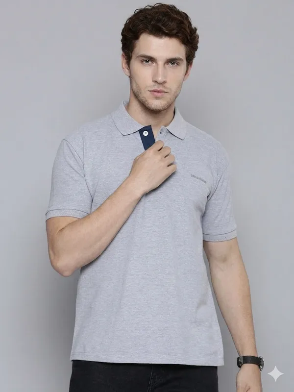 Grey_Poly_Cotton_Solid_Half_Sleeves_Casual_T-Shirt_For_Men