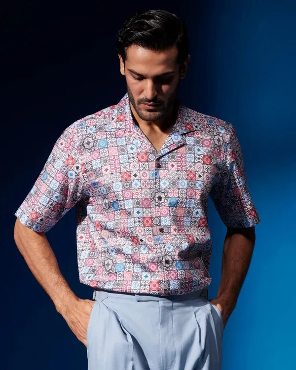 Blue_Cotton_Printed_Short_Sleeves_Casual_Shirt_For_Men