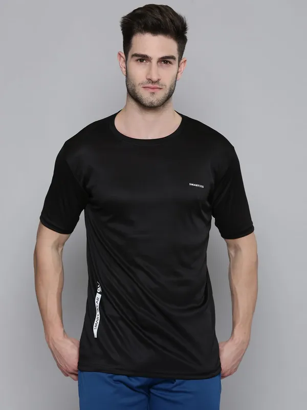 Round_neck_Gym_fit_Tshirt