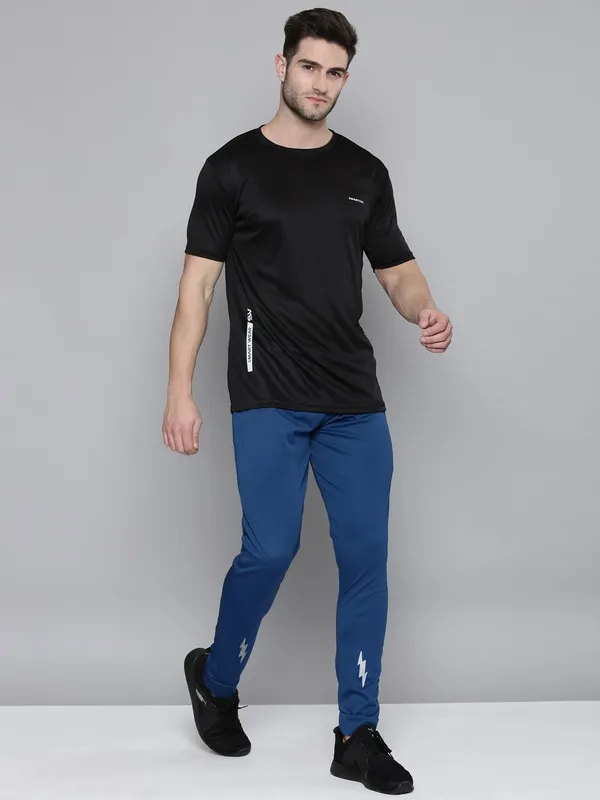 Round_neck_Gym_fit_Tshirt