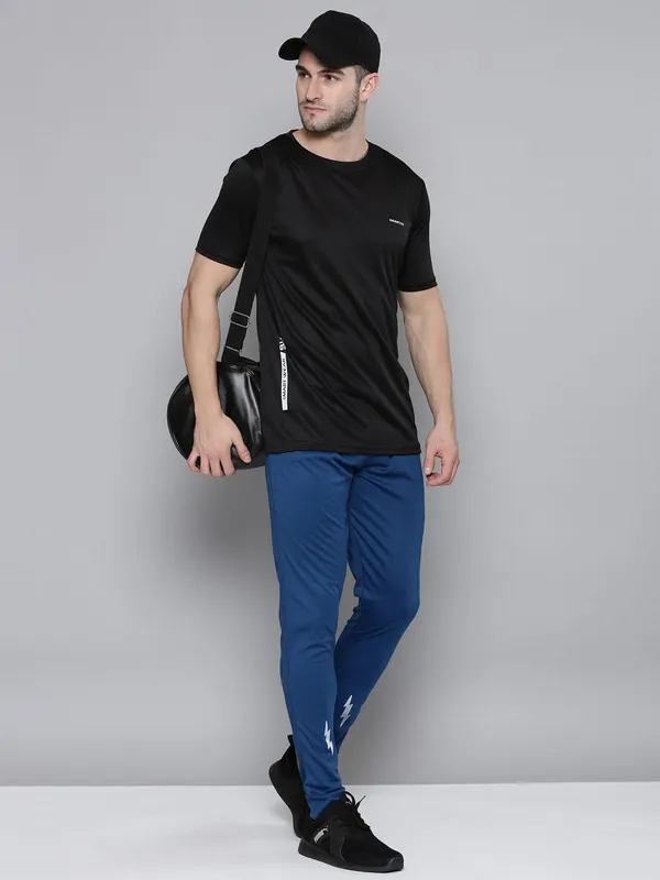Round_neck_Gym_fit_Tshirt