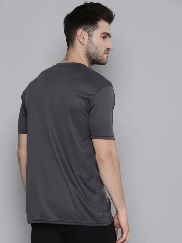 TRENDY_GYM_FIT_TEES_FOR_REGULAR_WEAR