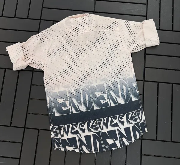 Tredny_cotton_shirt_with_shadow_print.