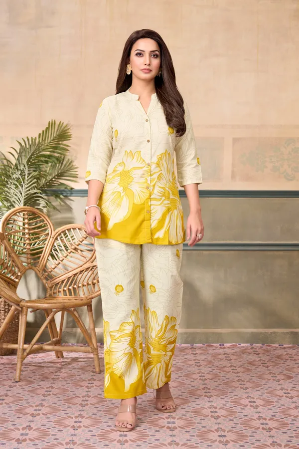 Yellow_Linen_Printed_3/4_Sleeves_Casual_Co-ord_Set_For_Women
