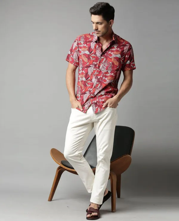 Red_Cotton_Printed_Short_Sleeves_Casual_Shirt_For_Men