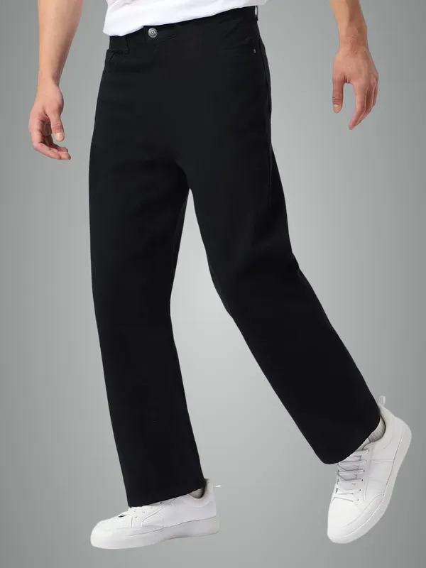 Black_Premium_Baggy_Jeans_For_Men
