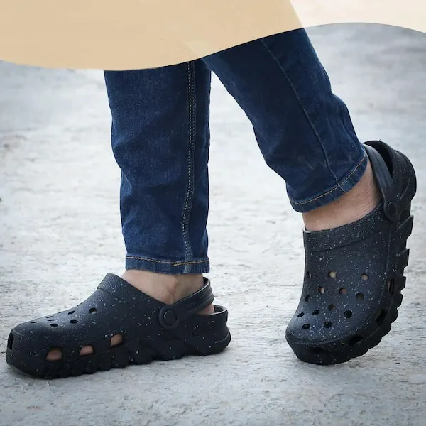 Black_Doctor_Soft_Eva_Sheet_Foot_Wear_For_Men