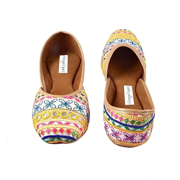 White_Garba_Dance_Faux_Leather_Jutti_For_Women_&_Girls