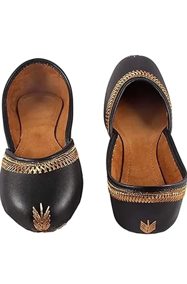 Black_Tulip_Faux_Leather_Jutti_For_Women_&_Girls