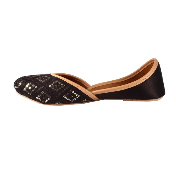 Black_Moon_Shine_Faux_Leather_Jutti_For_Women_&_Girls
