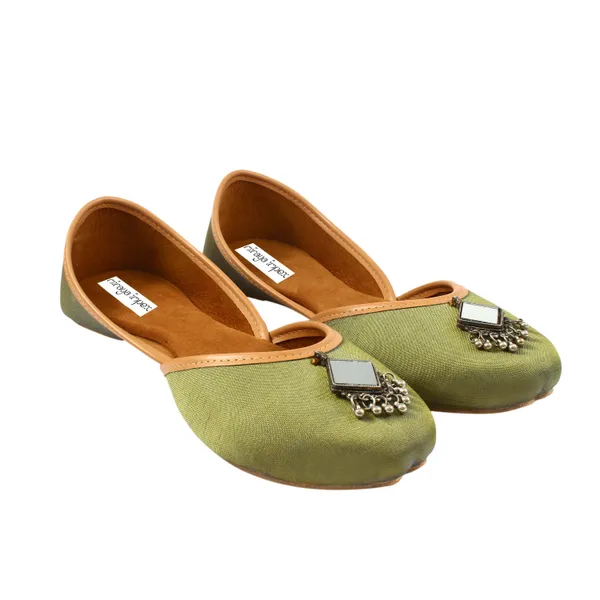 Green_Jhumka_Faux_Leather_Jutti_For_Women_&_Girls