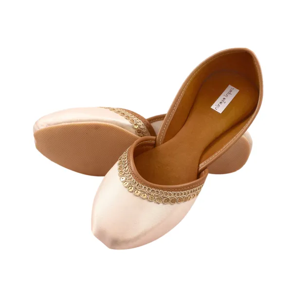 Cream_Pearl_Faux_Leather_Jutti_For_Women_&_Girls