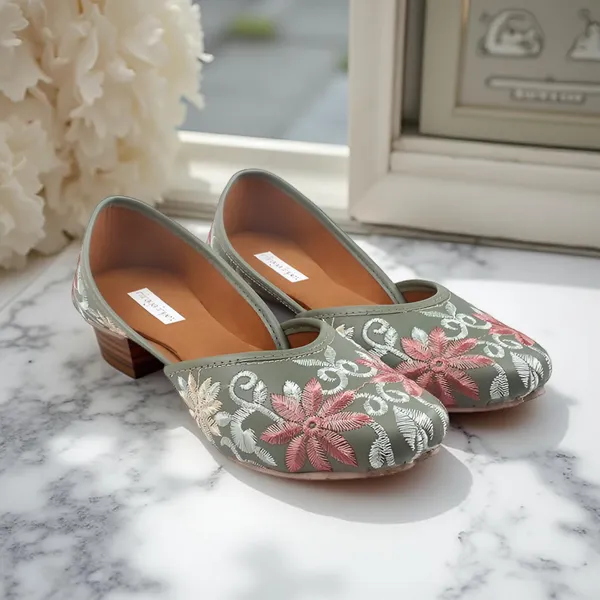 Green_Luxe_Flower_Faux_Leather_Jutti_For_Women_&_Girls