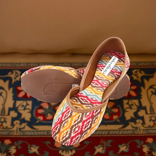 Multicolor_Rangoli_Luxe_Faux_Leather_Jutti_For_Women_&_Girls