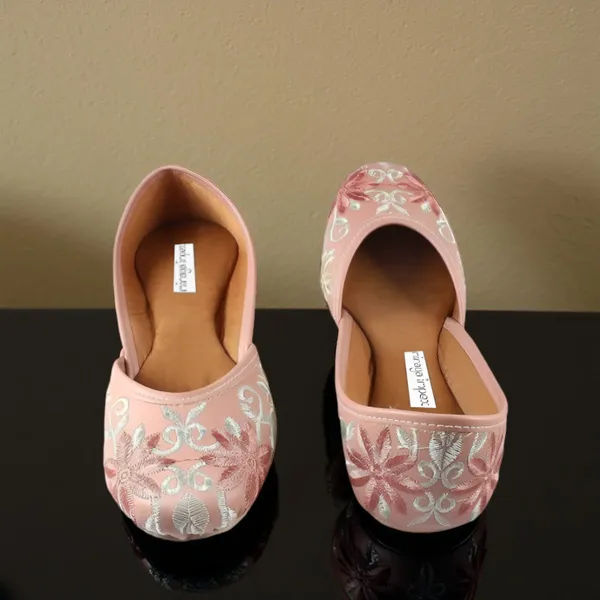 Peach_Royale_Rose_Faux_Leather_Jutti_For_Women_&_Girls