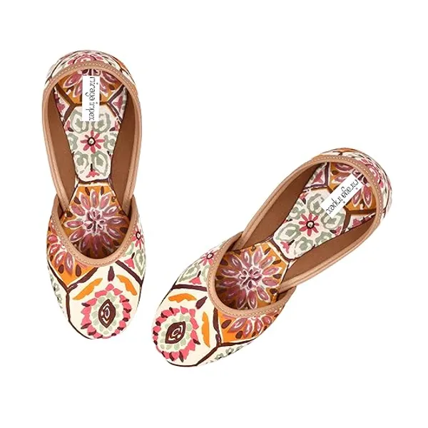 Cream_Sunflower_Luxe_Faux_Leather_Jutti_For_Women_&_Girls