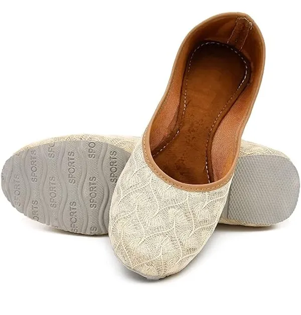 Off_White_Sparkle_Faux_Leather_Jutti_For_Women_&_Girls
