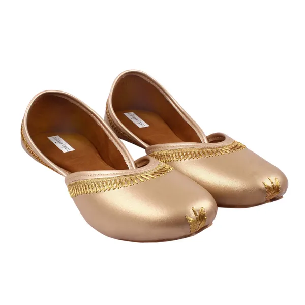 Golden_Dust_Faux_Leather_Jutti_For_Women_&_Girls