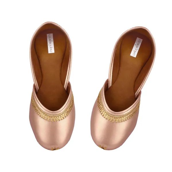 Rose_Gold_Faux_Leather_Jutti_For_Women_&_Girls