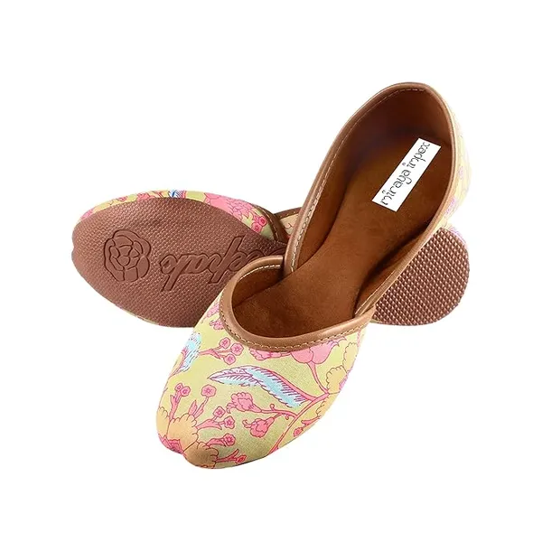 Pista_Floral_Faux_Leather_Jutti_For_Women_&_Girls