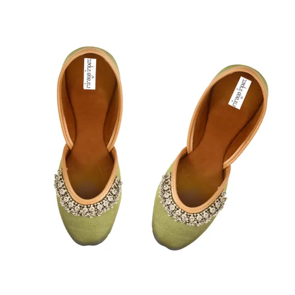 Green_Khanak_Faux_Leather_Jutti_For_Women_&_Girls