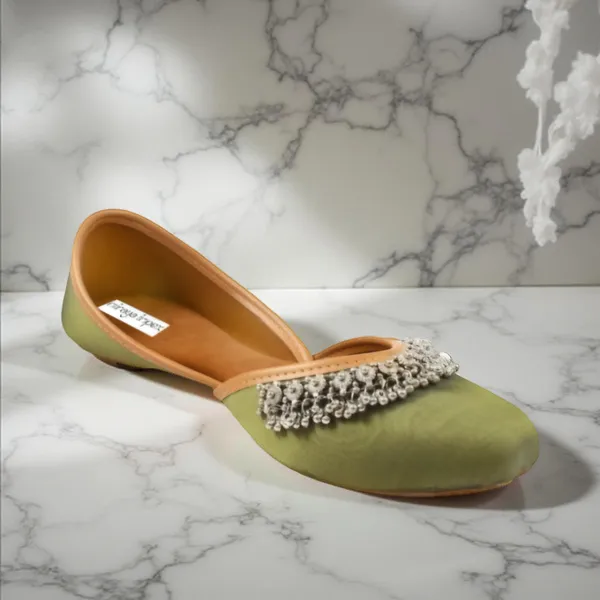 Green_Khanak_Faux_Leather_Jutti_For_Women_&_Girls