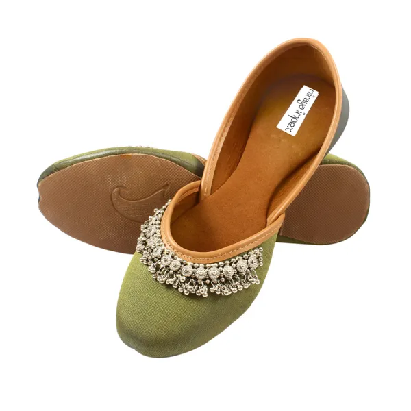 Green_Khanak_Faux_Leather_Jutti_For_Women_&_Girls