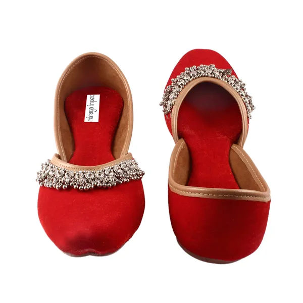 Red_Royal_Khawab_Faux_Leather_Jutti_For_Women_&_Girls