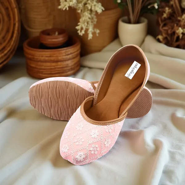 Pink_Peachy_Luxe_Faux_Leather_Jutti_For_Women_&_Girls