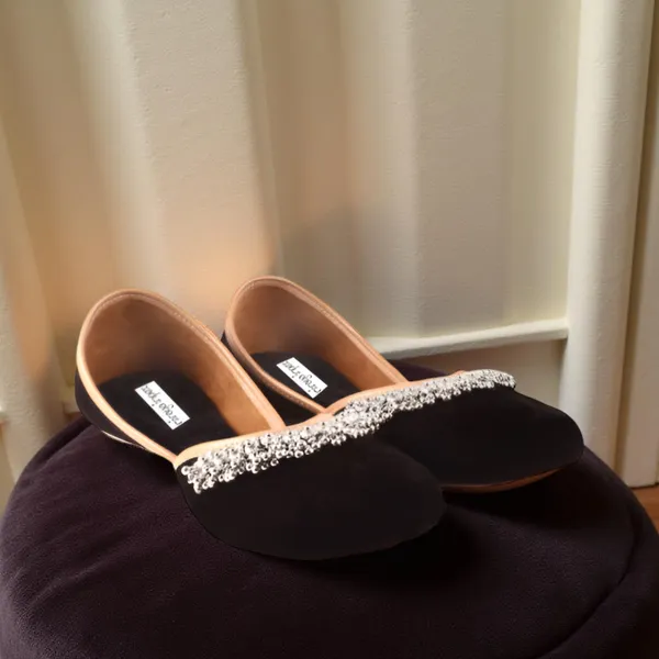 Black_Diva_Faux_Leather_Jutti_For_Women_&_Girls