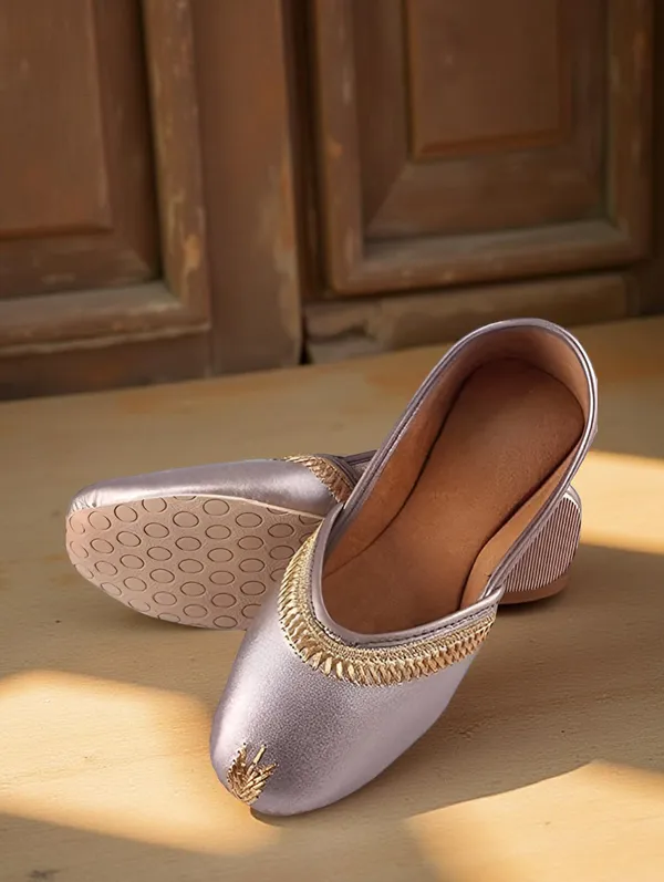 Silver_Sterling_Faux_Leather_Jutti_For_Women_&_Girls