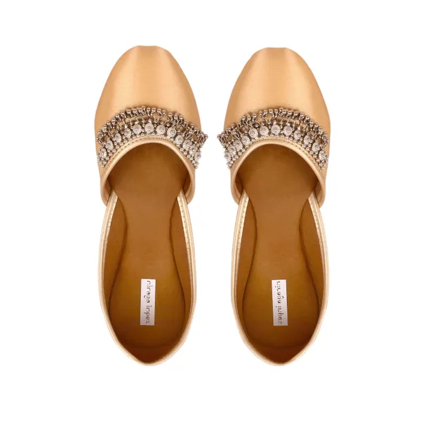 Golden_Luxe_Faux_Leather_Jutti_For_Women_&_Girls