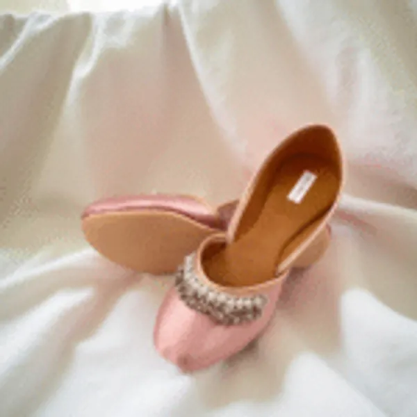 Peach_Rose_Khanak_Faux_Leather_Jutti_For_Women_&_Girls