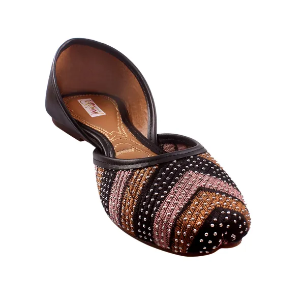 Black_Bridal_Faux_Leather_Jutti_For_Women_&_Girls