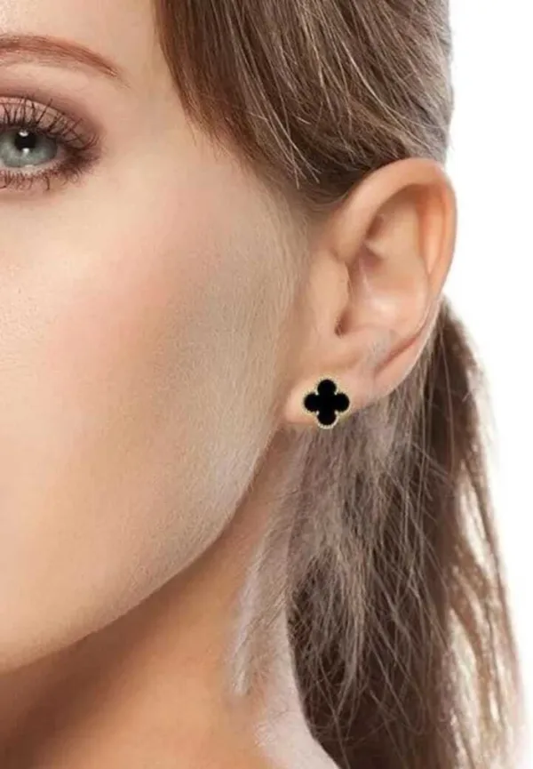 Gold_Traditional_Clover_Earring_For_Women