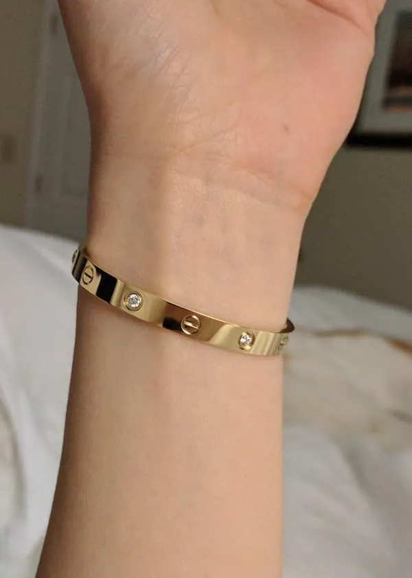 Gold_Crystal_Love_Bangle_Bracelet_For_Women