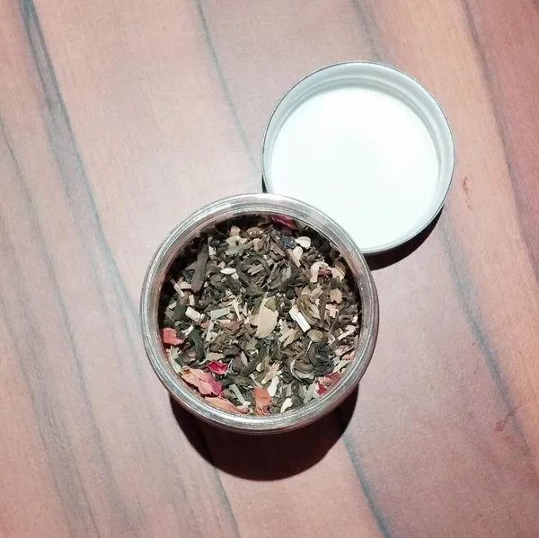 Green_Kashmiri_Kahwa_Loose_Leaf_Tea