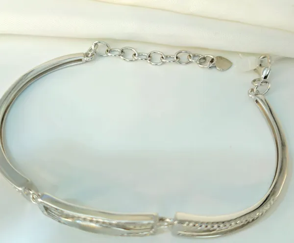 Geometric_Frame_Art_Deco_Bracelet