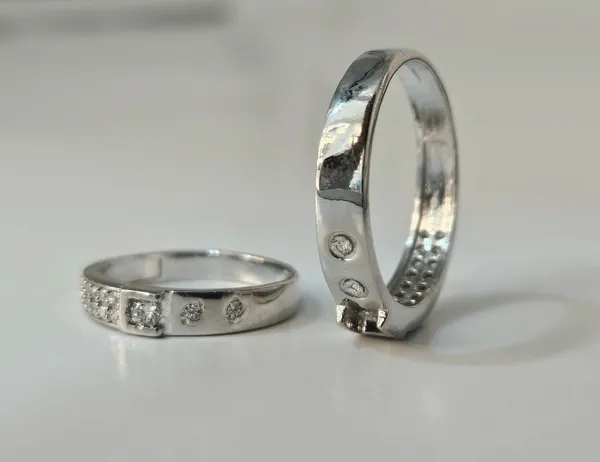 Modern_Segmented_Silver_Couple'S_Rings
