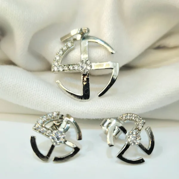 Abstract_Wheel_Pendant_Set