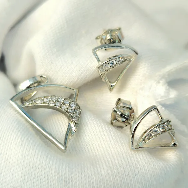 Petite_Blossom_Pendant_Set