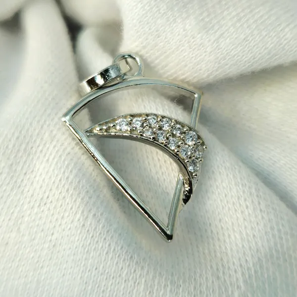 Petite_Blossom_Pendant_Set