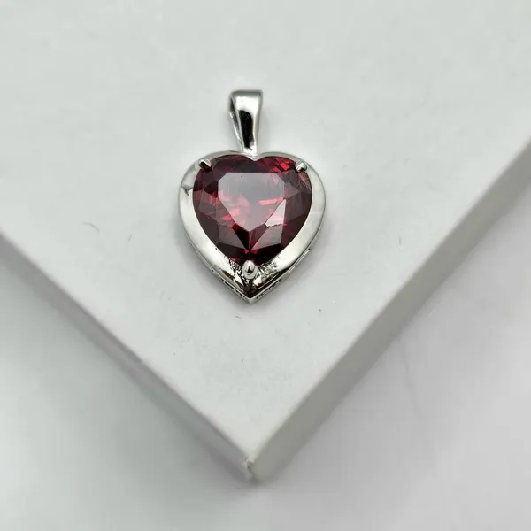Solitaire_Heart_Pendant